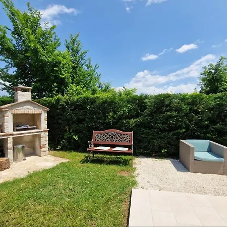 Gasthof Matea In Finida 1km From The