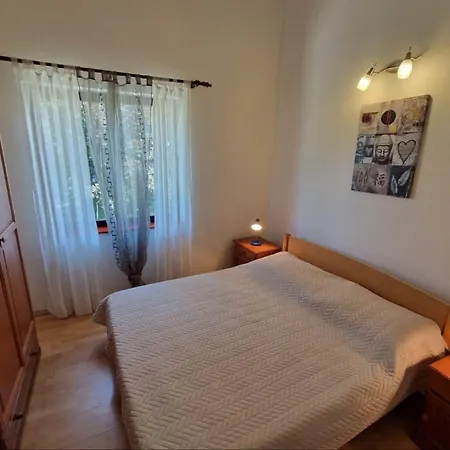 Guest house Matea In Finida 1km From The 4*